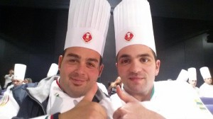 Una foto dei due talenti nostrani al Culinary World Cup tenutosi lo scorso novembre: a sinistra, Emanuele Mariani, a destra, Raimondo Esposito.